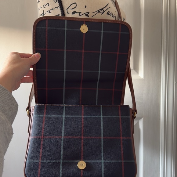 Burberry - Picture 7 of 16